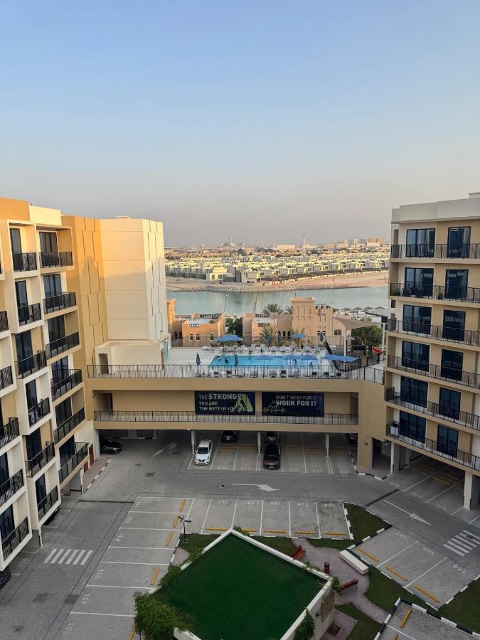 Big New Studio With Private Beach Access - B&B Ras Al Khaimah