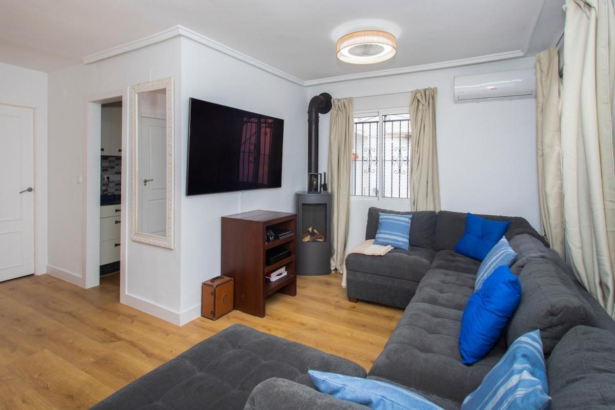 Three bedroom house in Orihuela costa - B&B La Florida