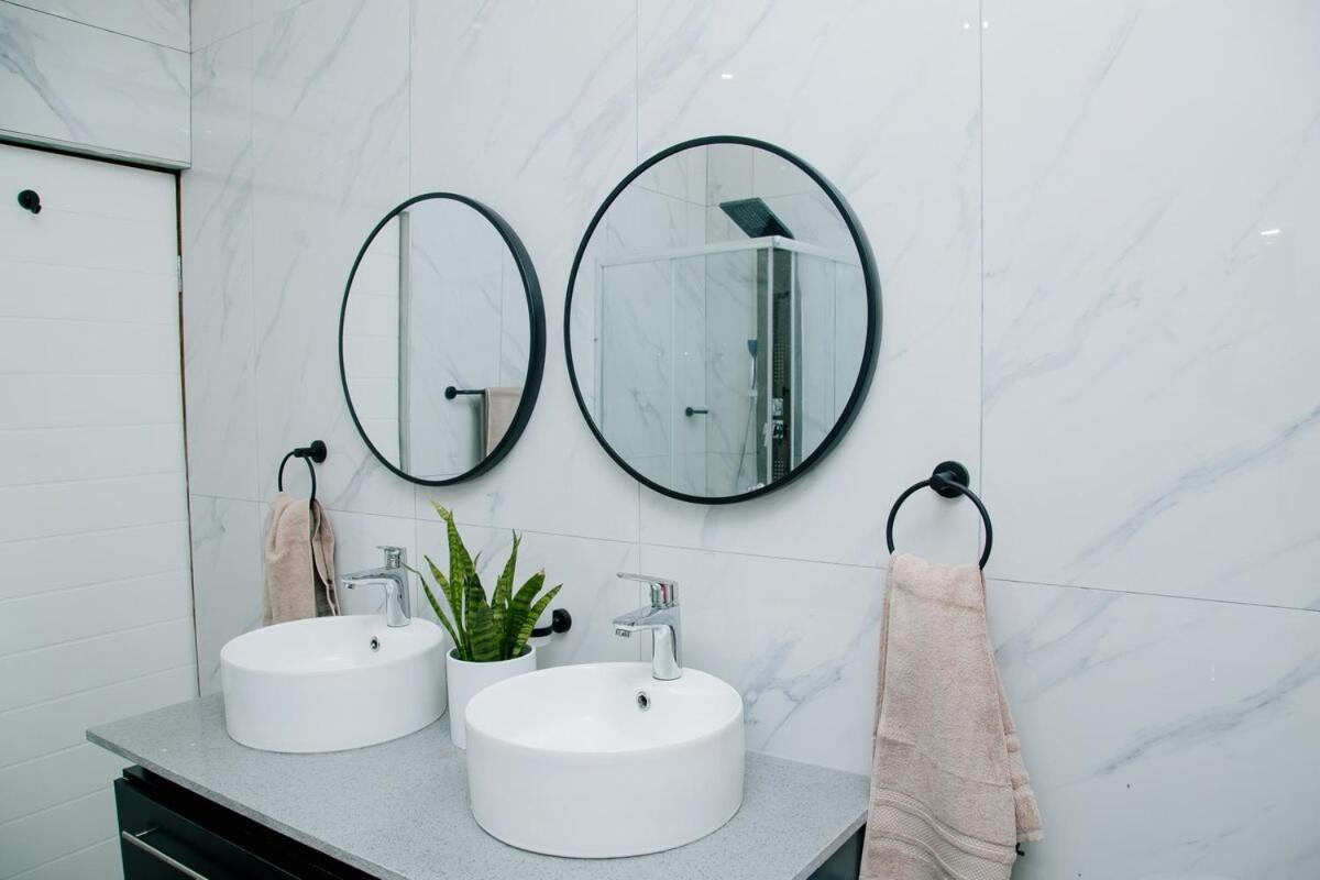 Margret & Mildred Executive Apartments - B&B Mbabane