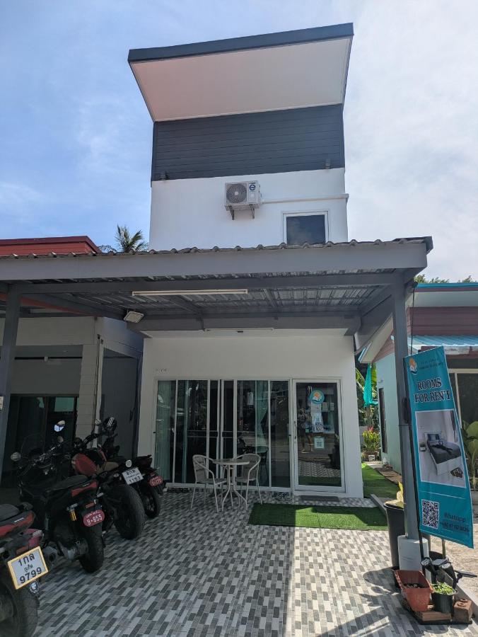 Samakki Residence - Modern Rooms, Quiet Area, Near the Beach - Chambres d’hôtes Ban Raboet Kham