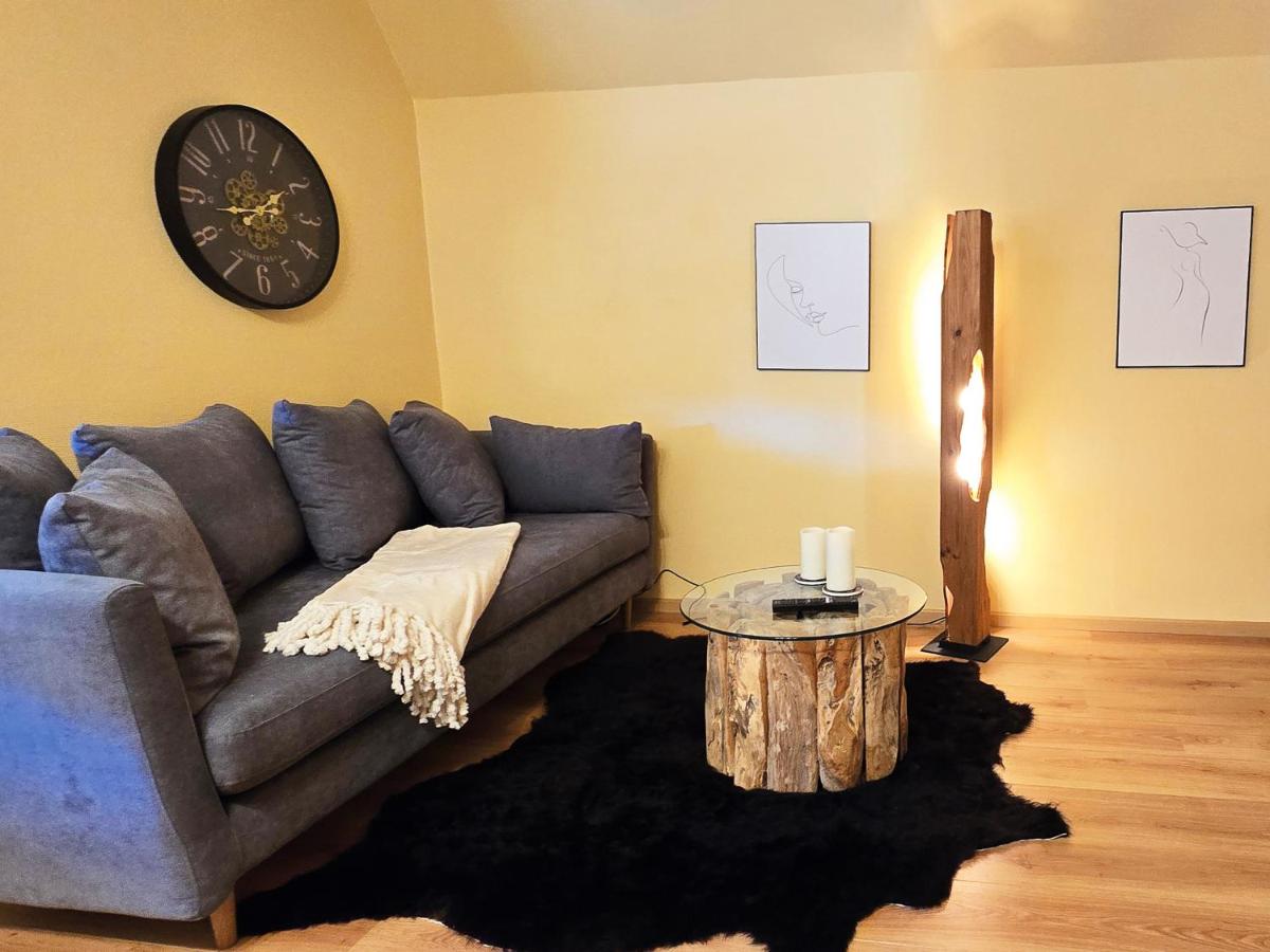Ferienwohnung Smukke Stuuv - Bed and Breakfast Büsum
