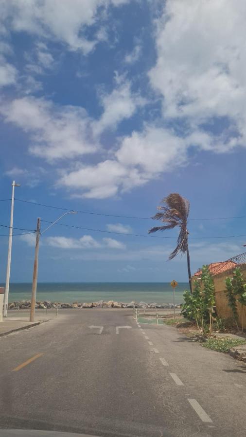 APARTAMENTO COM PISCINA 500mt DA PRAIA e 10 MINUTOS DE CUMBUCO - B&B Caucaia