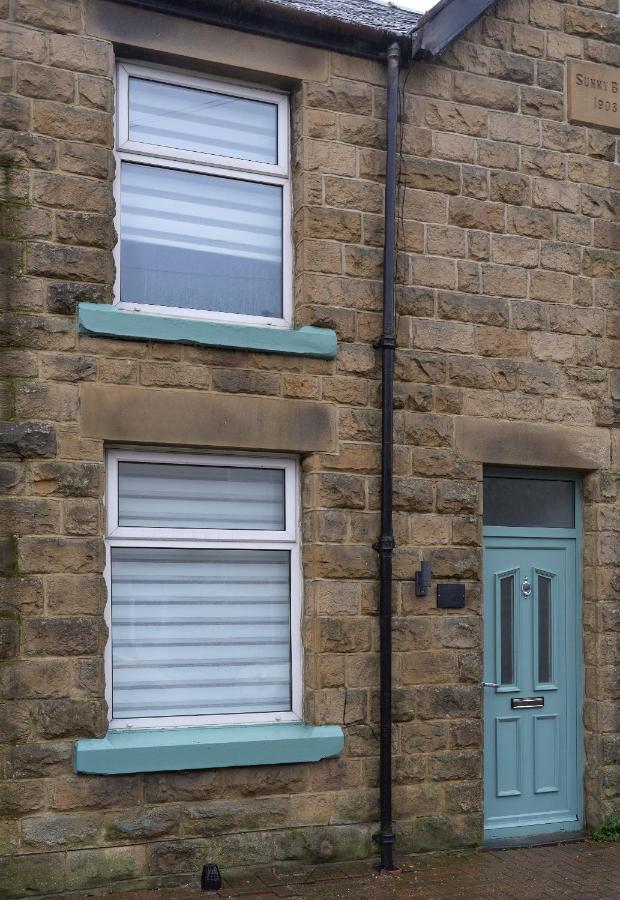Cosy 2BR Cottage Steps to Town & Peak District - Bed and Breakfast Fairfield