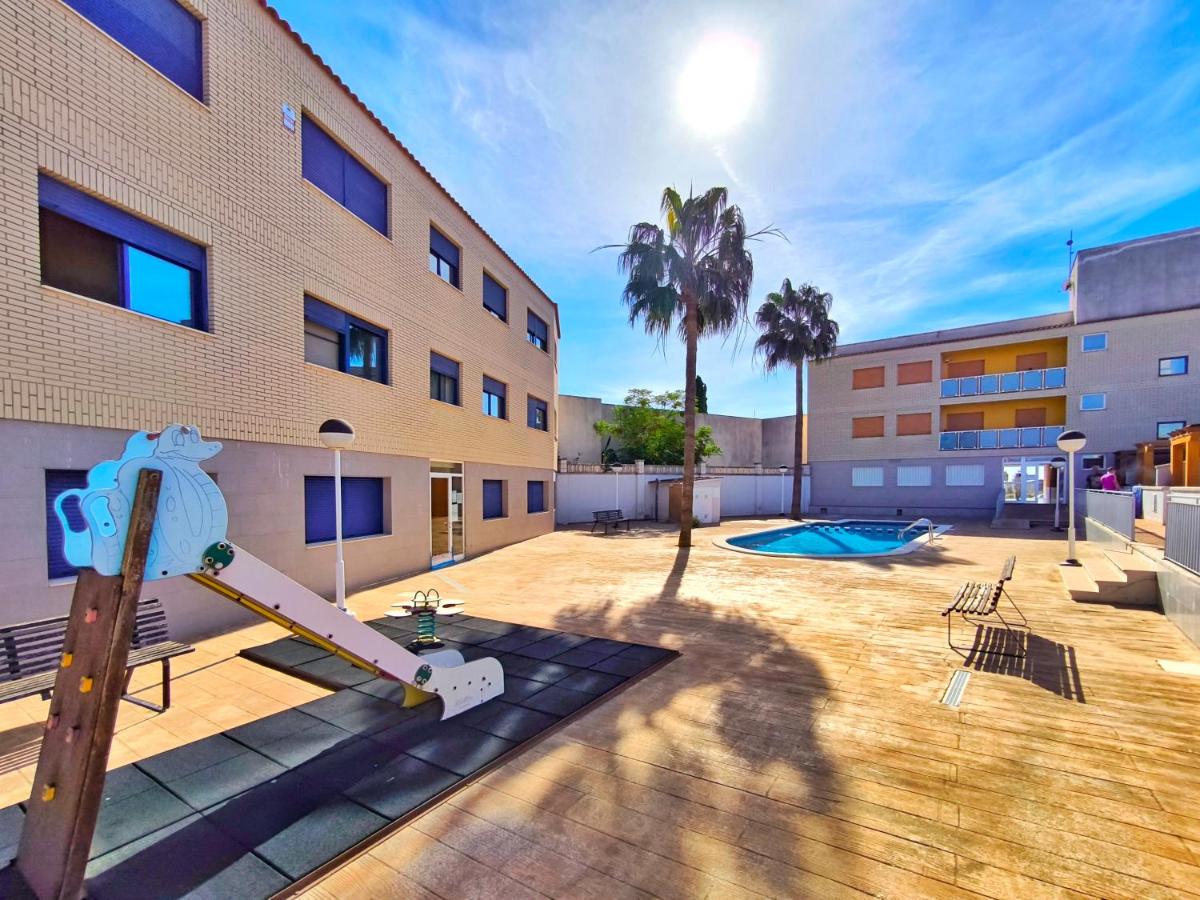 Apartamento con piscina en el Delta del Ebro - B&B Sant Jaume d'Enveja