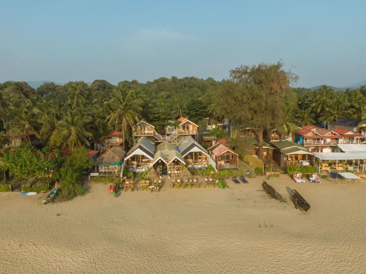 DucknChill-Agonda - B&B Agonda