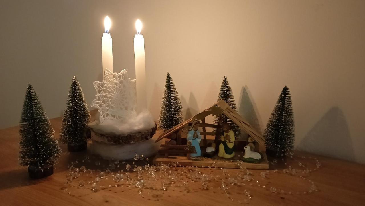 Domki w Dolinie OSTOJA II, Święta i Sylwester w Nowoczesnych Domkach z Kominkiem nad Jeziorem - Ferienwohnung Sensburg