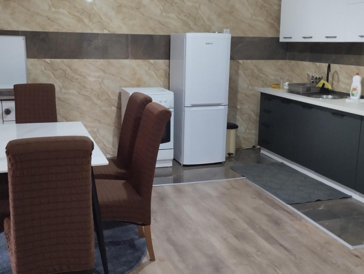 Apartman Mona Liza Banja Luka - B&B Banja Luka