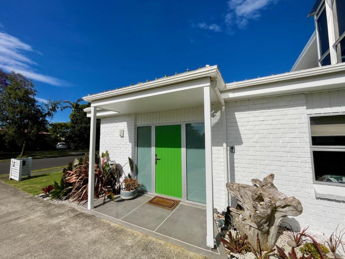 Green Door - One bedroom apartment - Ferienwohnung Whakatane