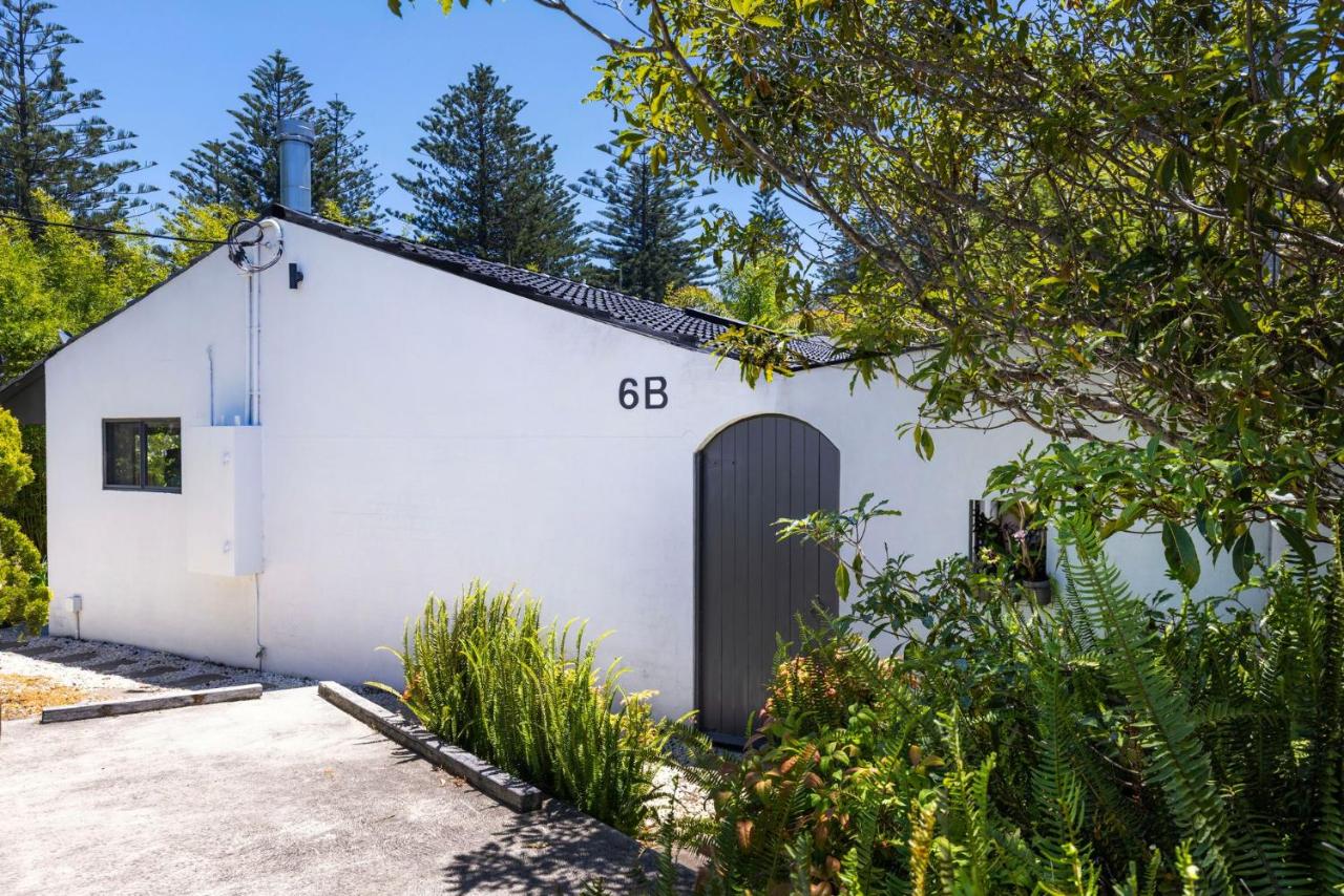 Pool Oasis - Swimming Pool - 5 Mins Walk to Beach - B&B Culburra Beach