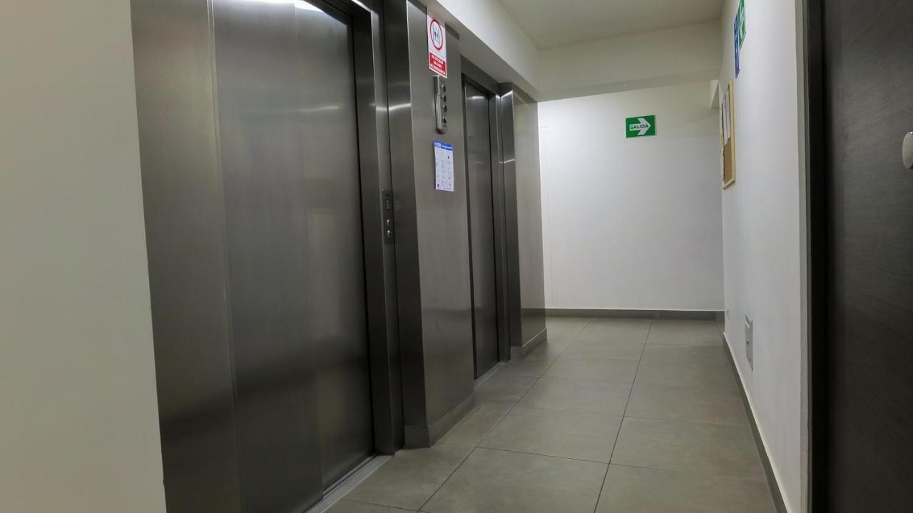 Hermoso apartamento en San Isidro - B&B Lima