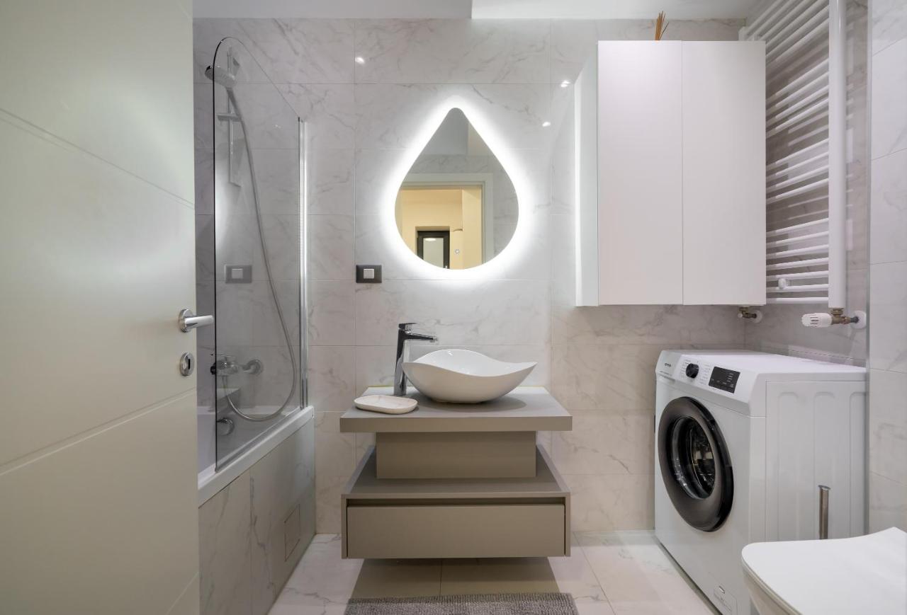 My Place Premium 1BR for 4, Wi-Fi & Parking - Chambres d’hôtes Voluntari