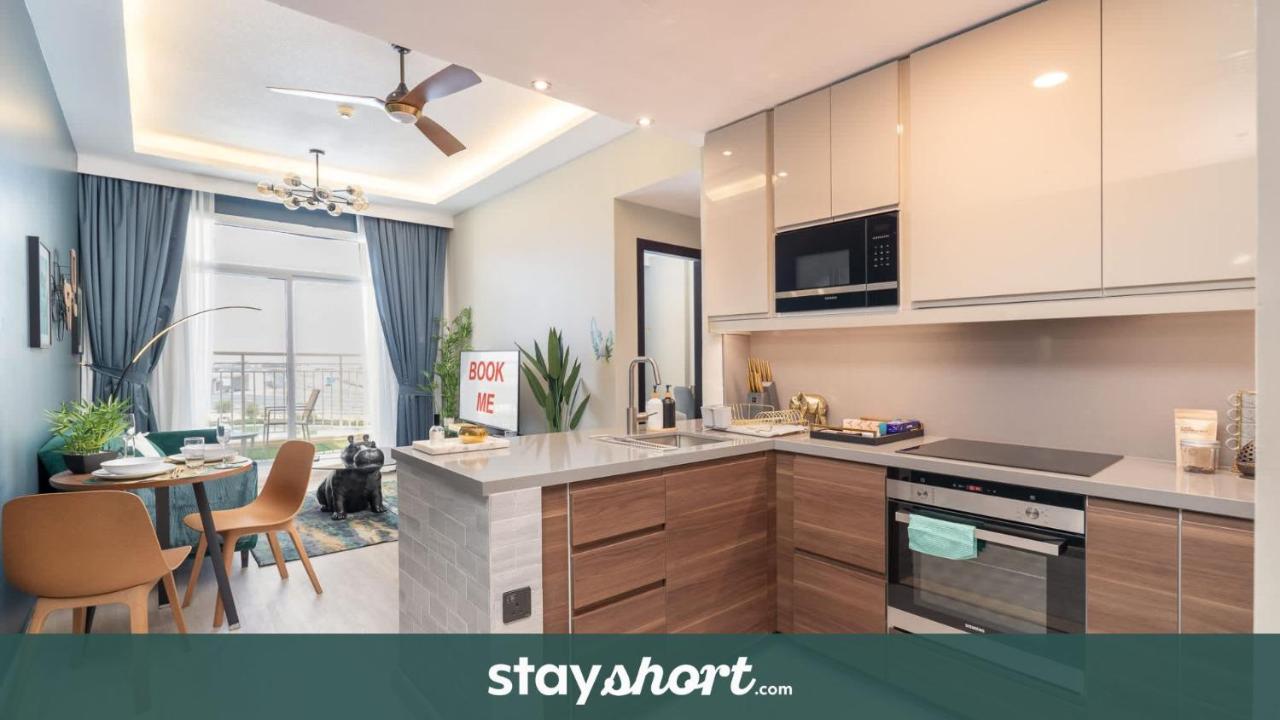 StayShort - Calm 1-Bedroom With Relaxing Balcony Atmosphere in Liwan - B&B Dubai
