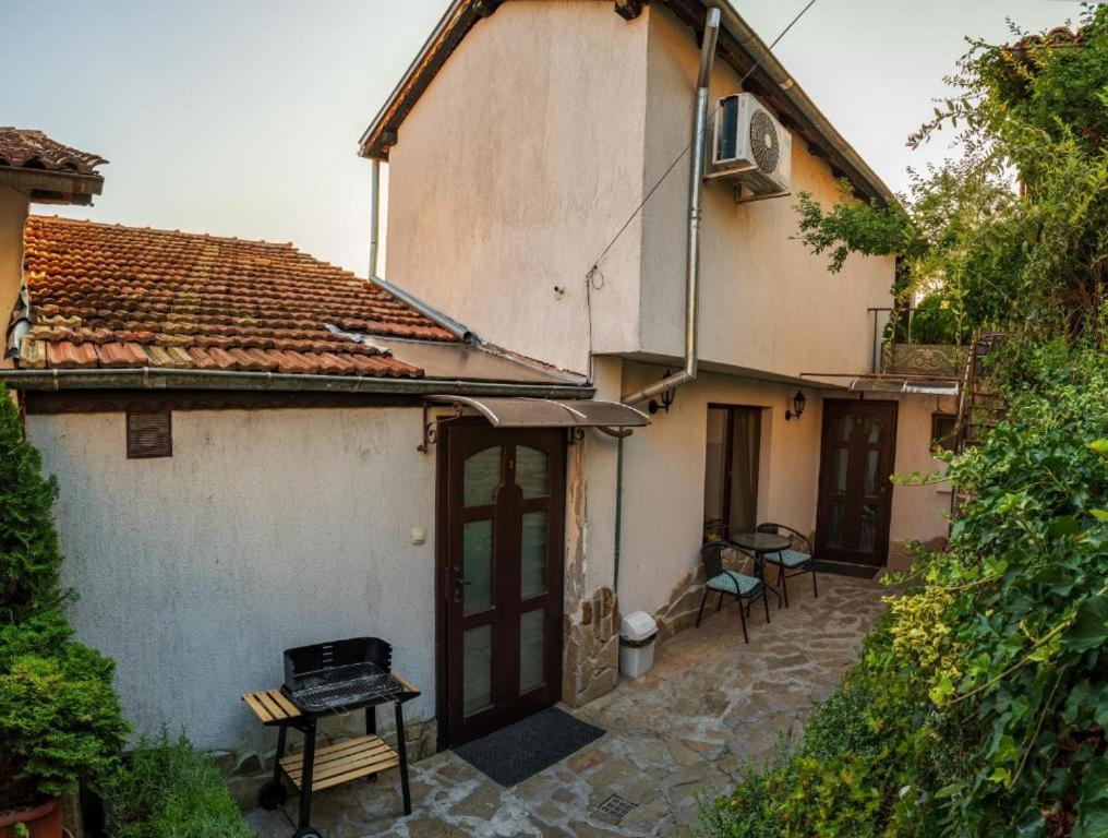 Guest House Nachevata Kashta - Bed and Breakfast Veliko Tŭrnovo