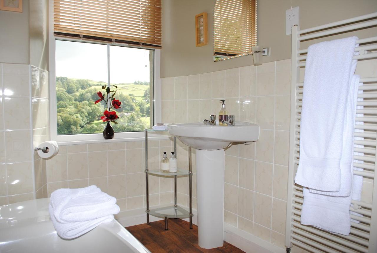 Suite with Mountain View
