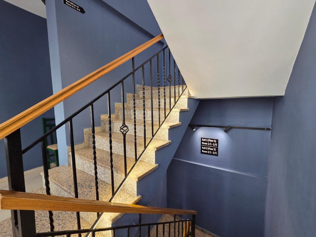 VILLA CABARE Apartments&Rooms - Chambres d’hôtes Durrës