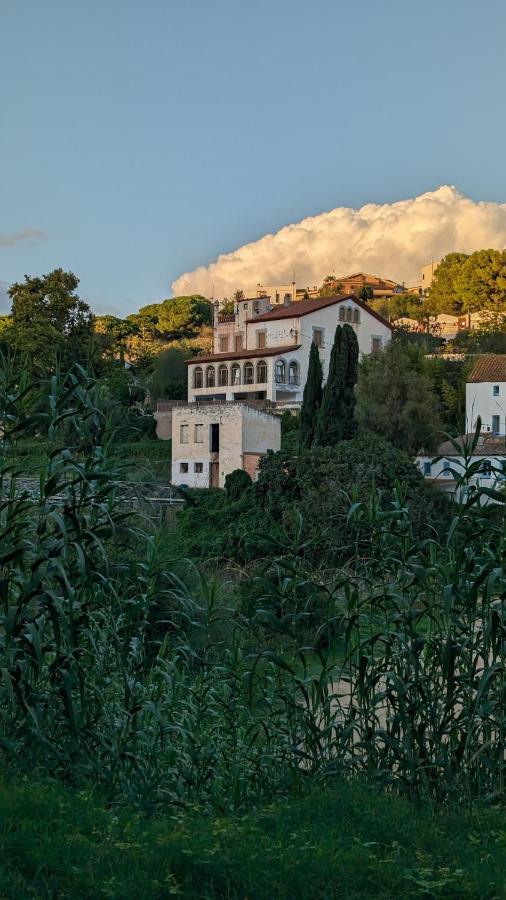 Historic house 5 minutes walk from the beach - Ferienwohnung Sant Pol de Mar