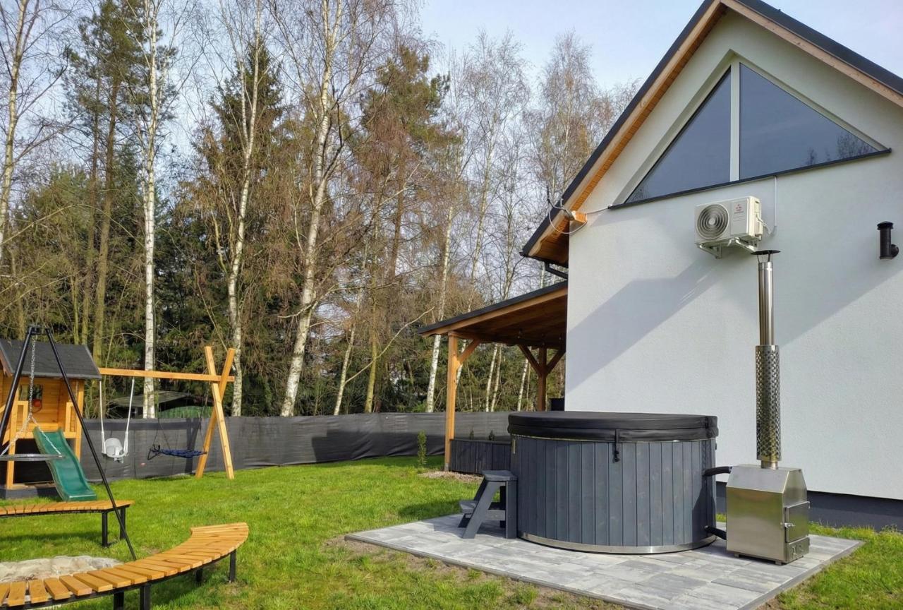 Świtówka - Domek z balią ogrodową - Chambres d’hôtes Żnin