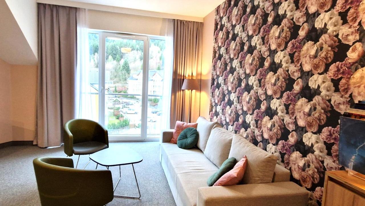 Studio with Mountain View