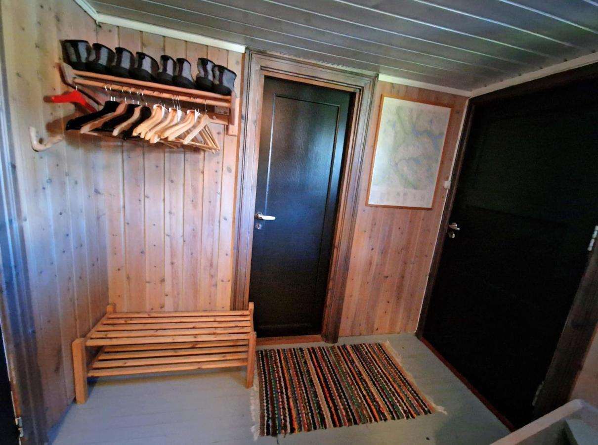 Trivelig og romslig hytte nær Røros, rikelig med uteplass - B&B Glåmos