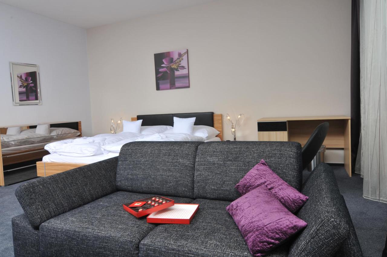 B&B Prague - Pension Milk Inn - Bed and Breakfast Prague