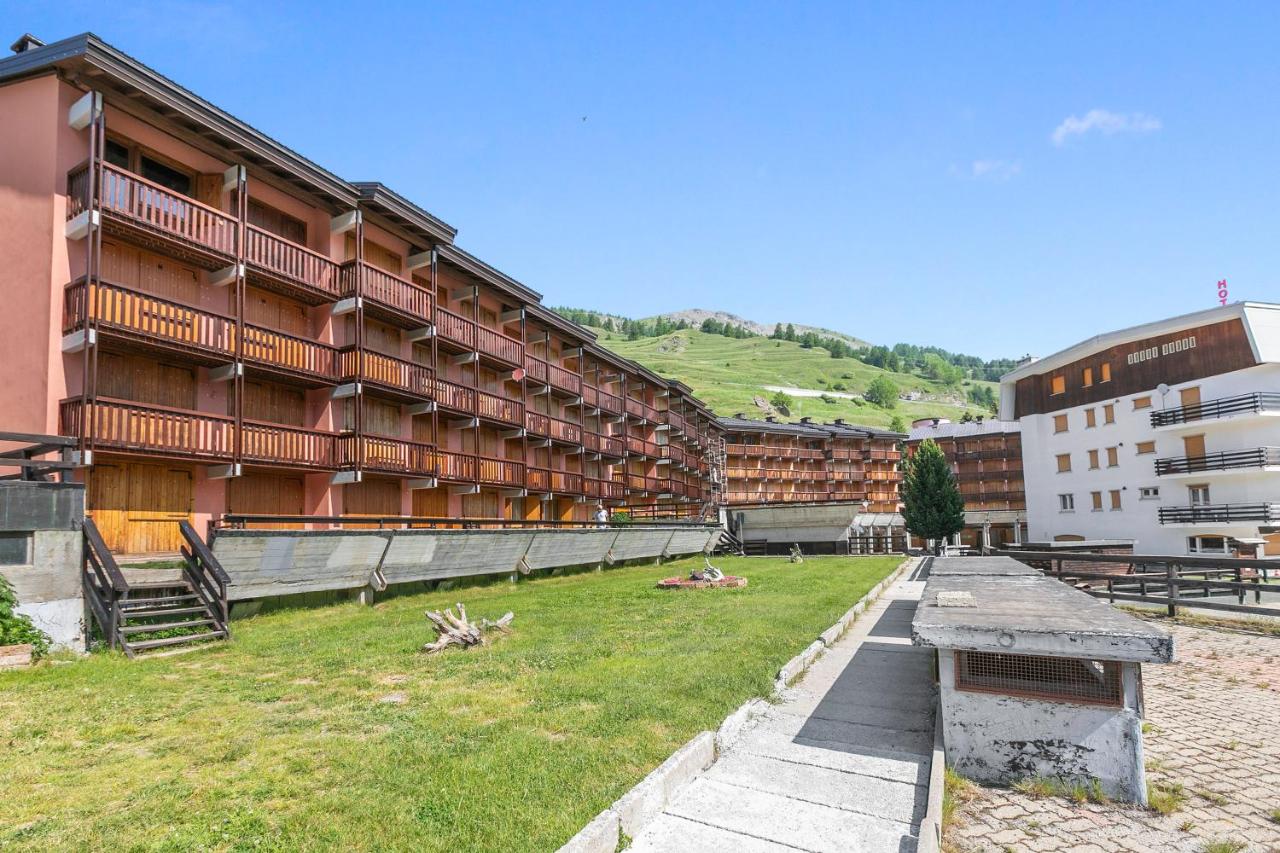Studio Valleverde 33B Ski in Ski Out - Happy Rentals - B&B Sestriere
