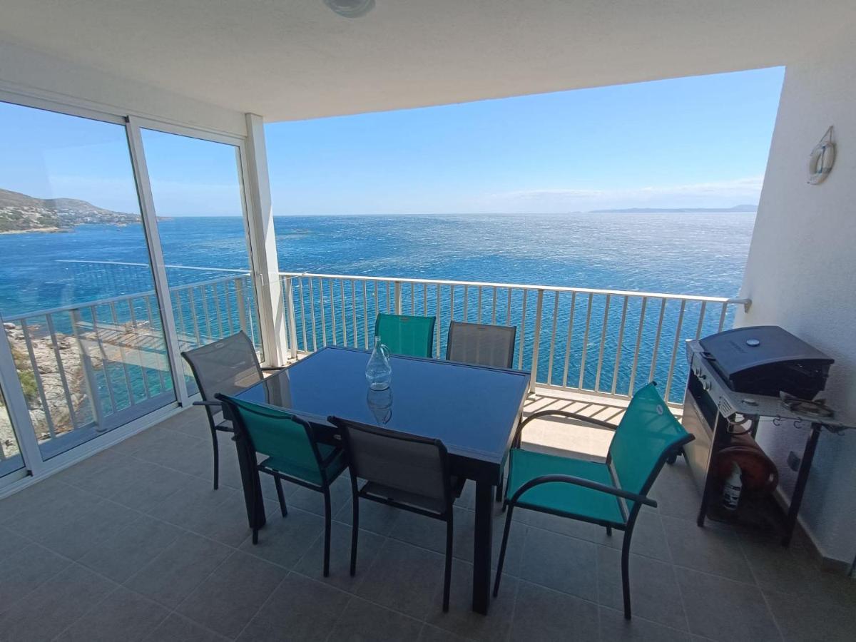 appartement spacieux vue mer avec piscine commune - Ferienwohnung Roses