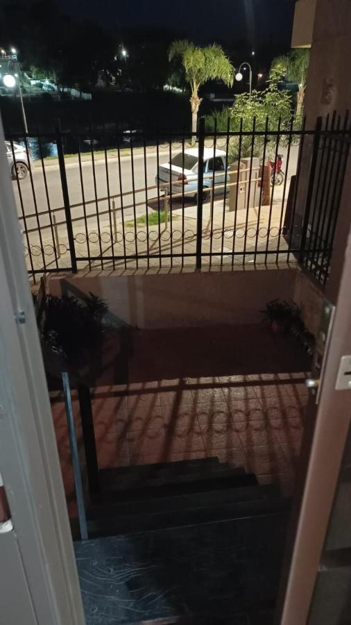 Departamento con inmejorable ubicacion en Villa Carlos Paz - Chambres d'hôtes Villa Carlos Paz