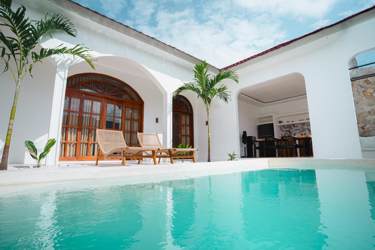 Villa Costaluna - B&B Selongbelanak