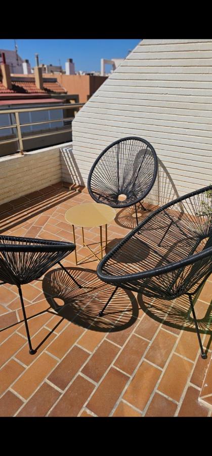 Apartamento La Fiesta, 250 m to the sea plus swimming pool - B&B Torrevieja