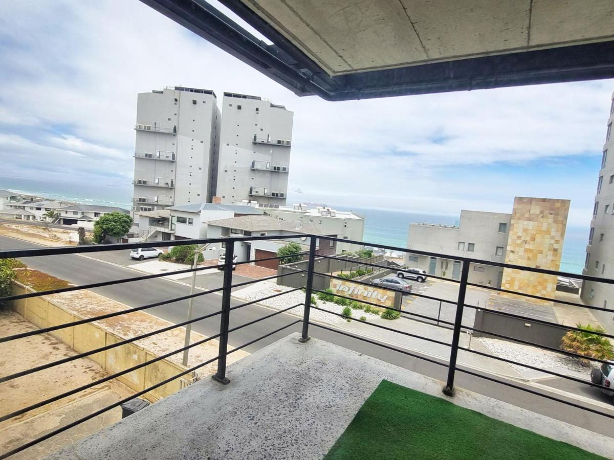 Manhattan-style Sea View Studio Apartment - Chambres d’hôtes Bloubergstrand