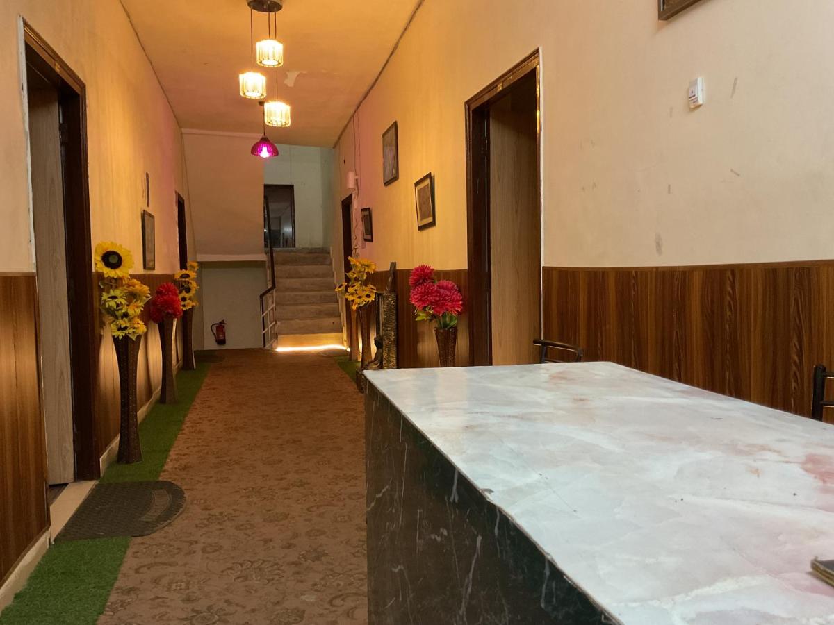 Snow Valley - Bed and Breakfast Dhānaulti