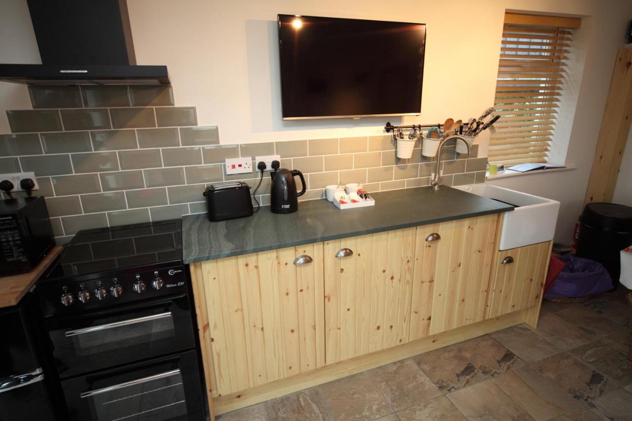 Studio with Mountain View