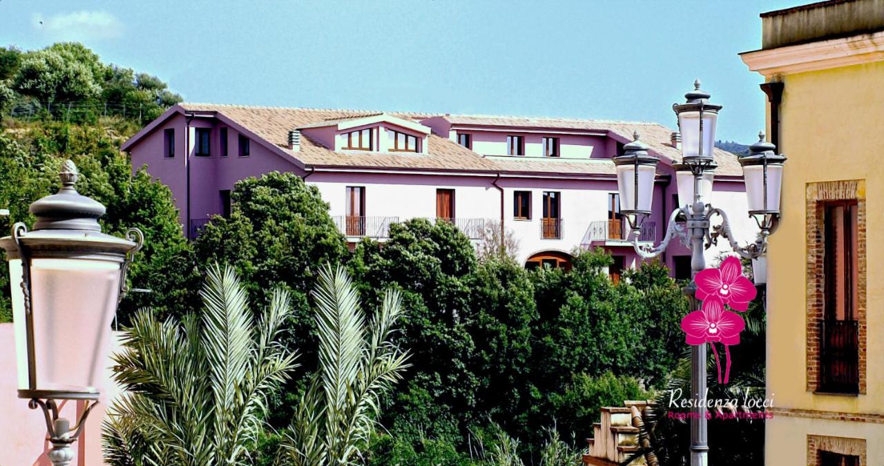 Residenza Locci - Rooms & Apartments - Bed and Breakfast Teulada