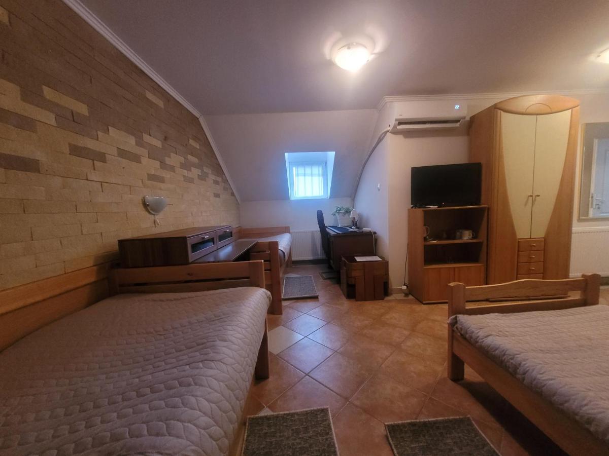 Chambre Quadruple Standard