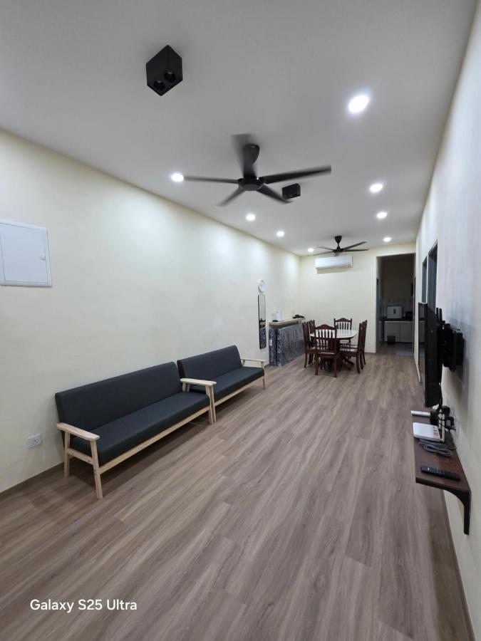 Bliss Homestay - Ferienwohnung Simpang Ampat