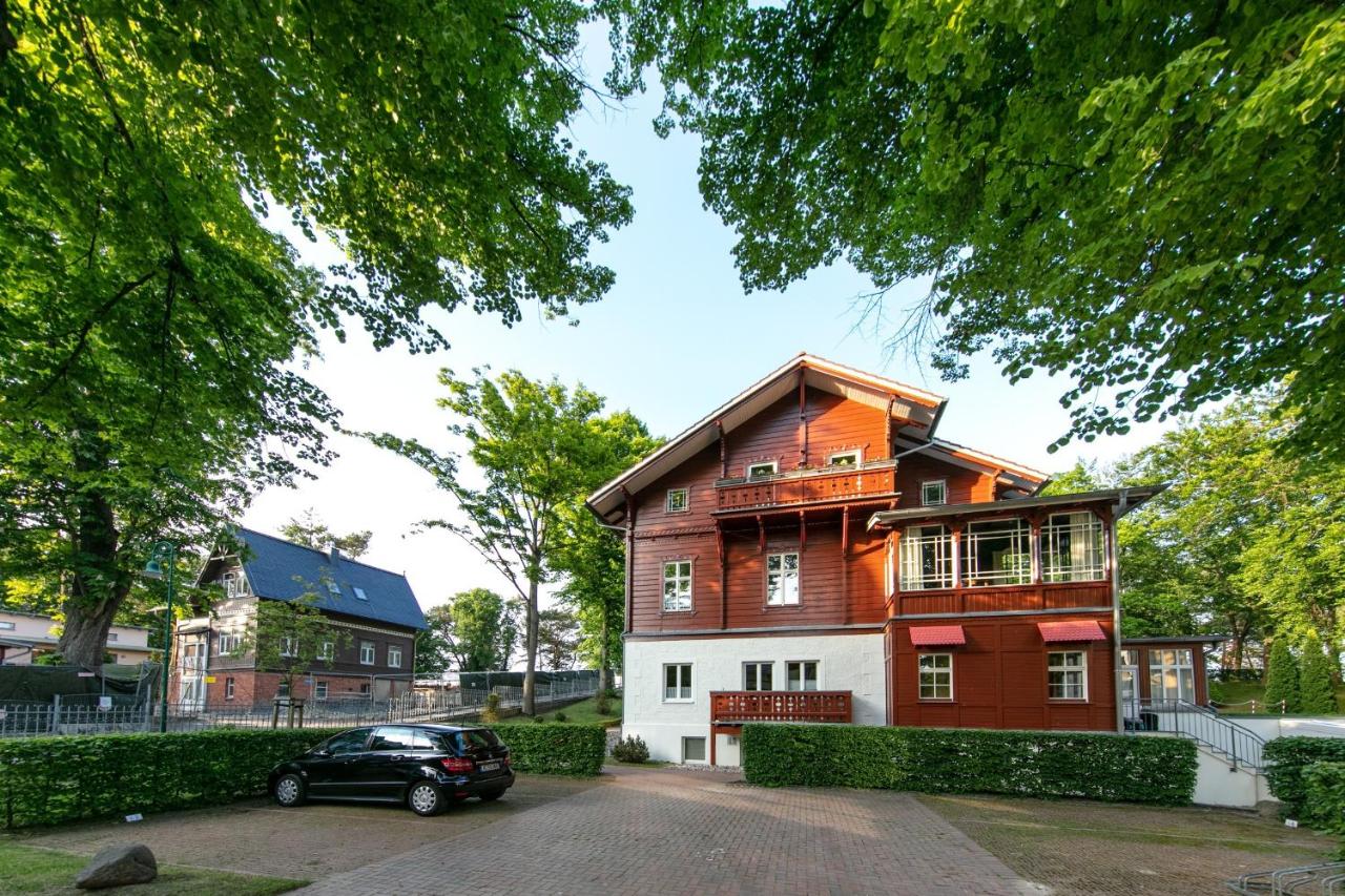 Ostseepark Captains Haus 12 - B&B Heringsdorf