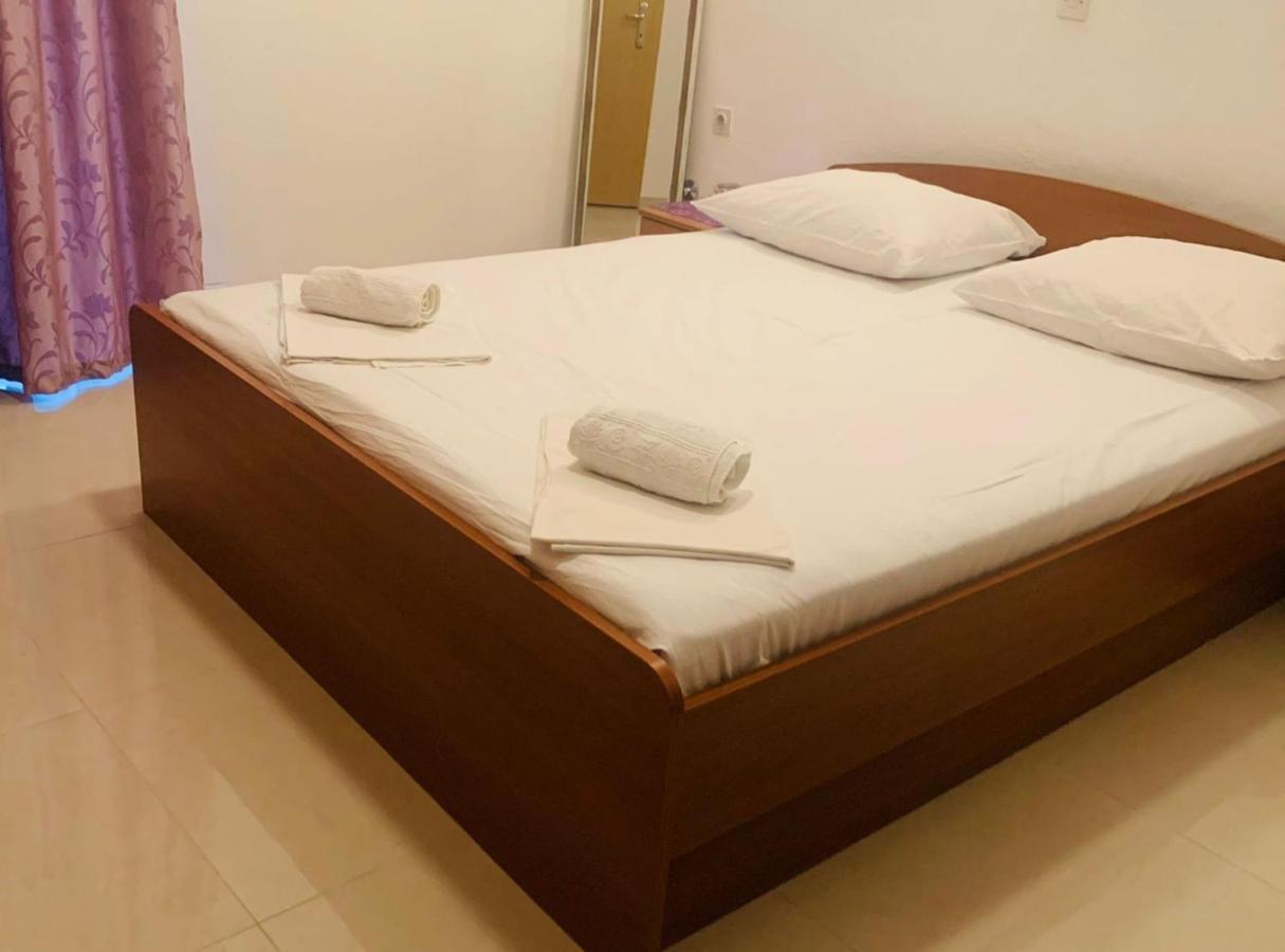 Appartamento con 2 Camere da Letto 