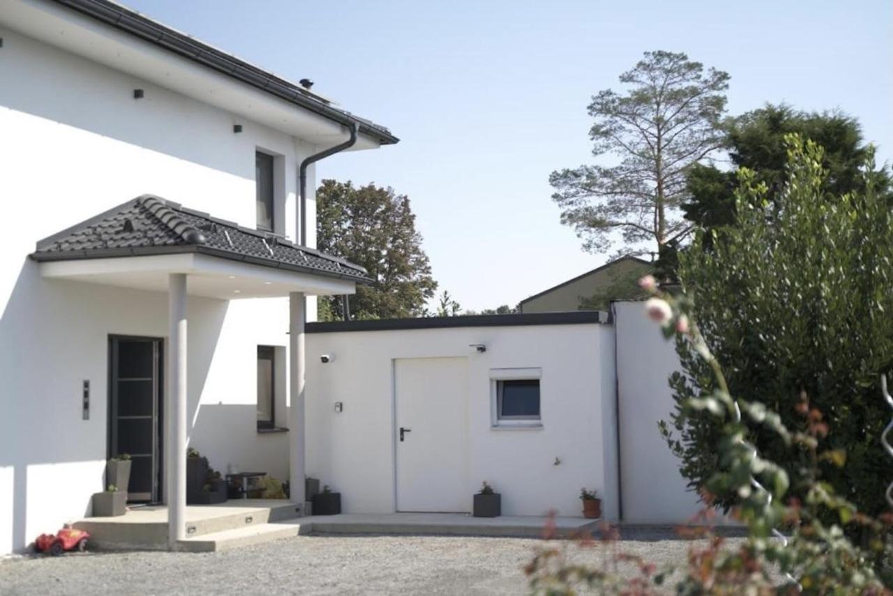 Eco Overnight Inn - Self Check-in - Chambres d’hôtes Götzendorf an der Leitha