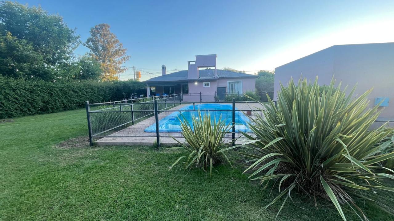 Casa Quinta Metac-Calle Entre Rios y Sarmiento - B&B Villa Lía