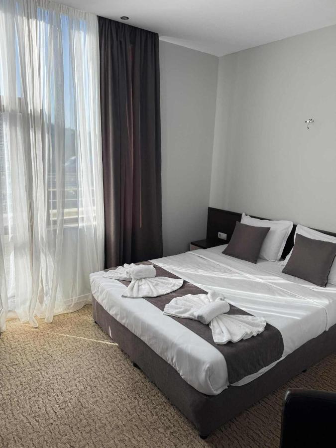 Мотел КОМПЛЕКС GRILL and CHILL - B&B Levunovo