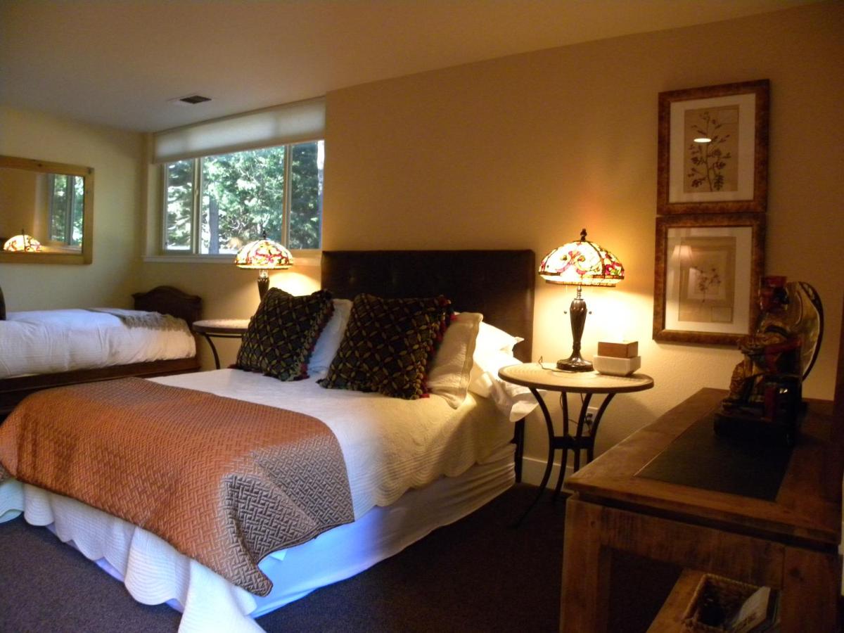 Queen Room - Pet Friendly
