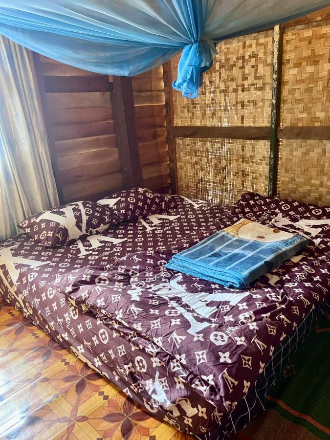 Doppelzimmer mit Gemeinschaftsbad