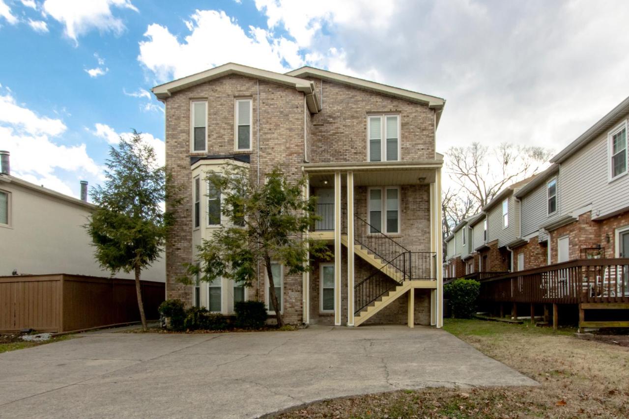 Walk about Hillsboro Village, 9 mins to downtown! - B&B Nashville