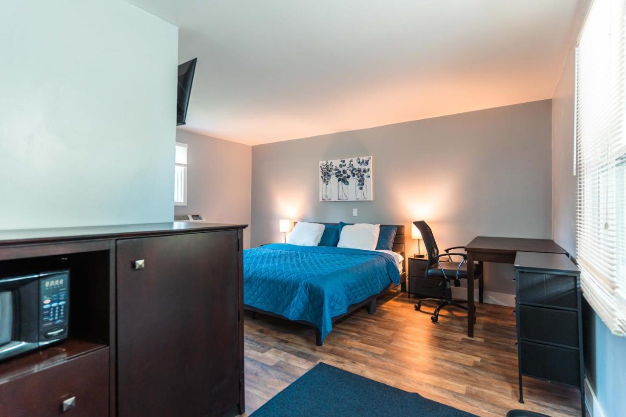 Kamer met Kingsize Bed