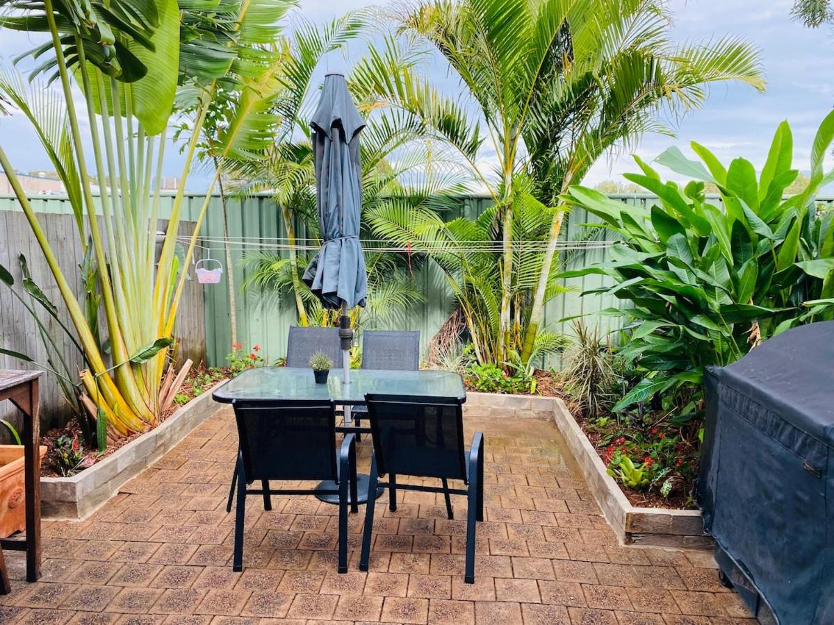 Charming Townhouse Kirra Beach - B&B Tweed Heads