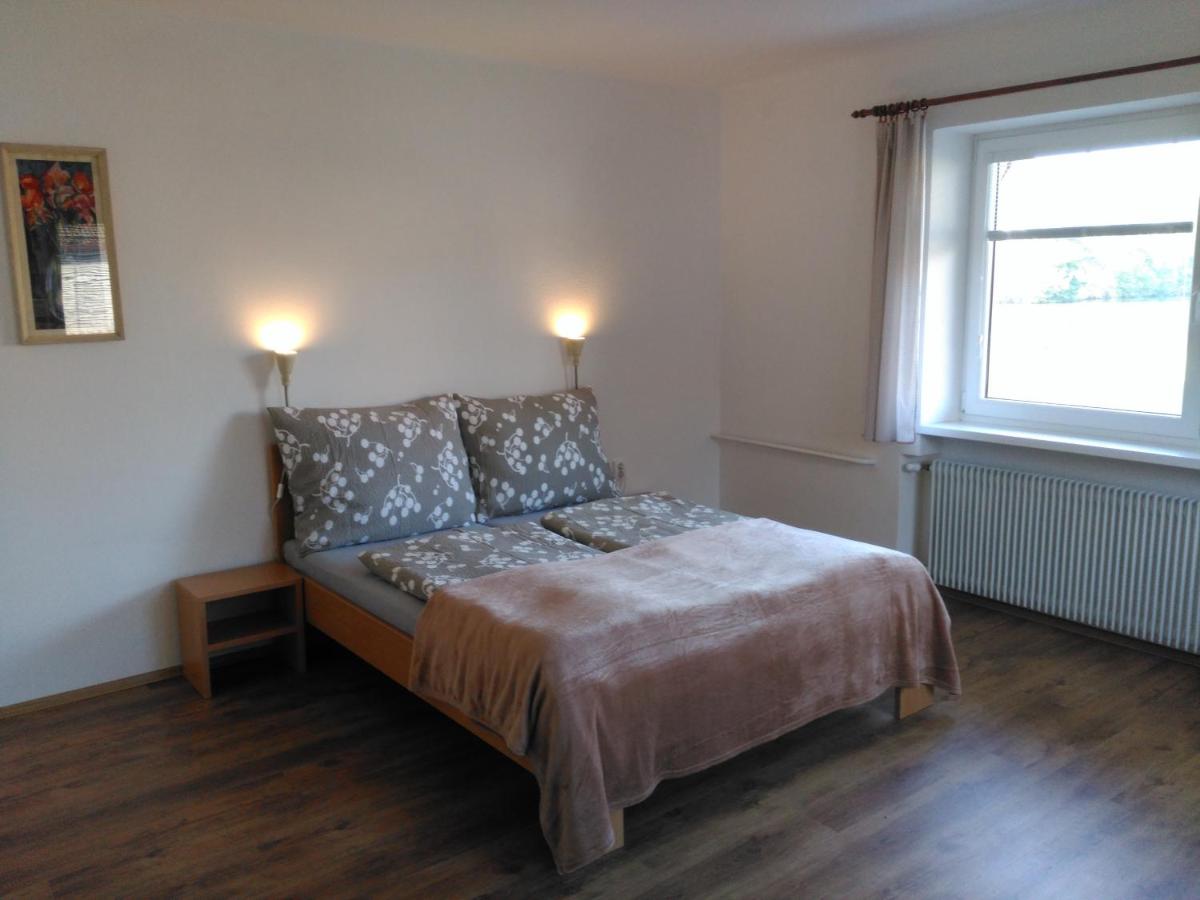 Appartamento con 2 Camere da Letto