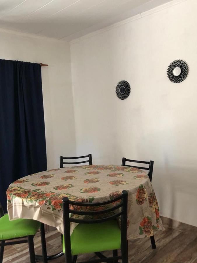 El Tata dpto 4 personas - B&B Monte Hermoso