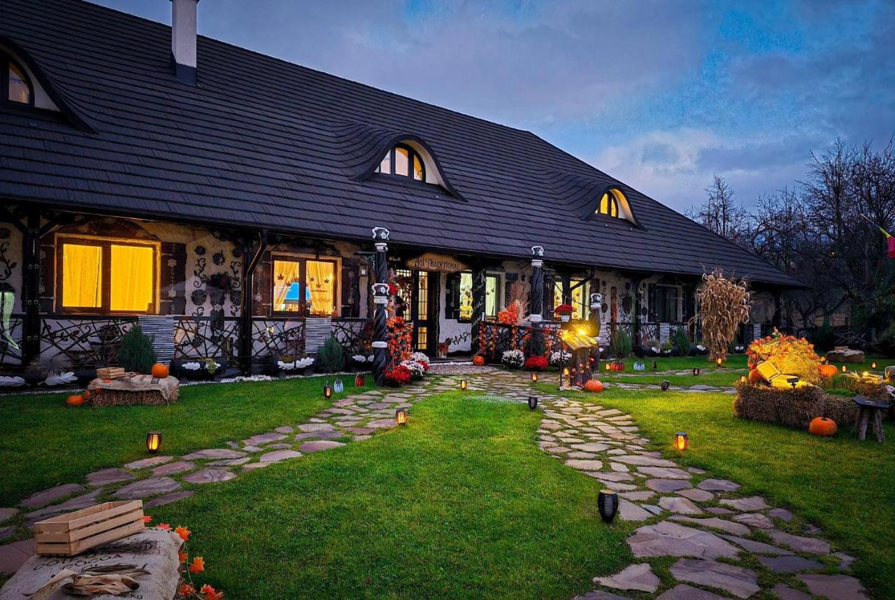 Pensiunea AGI TRADIȚIONAL 5- MARGARETE - B&B Bran