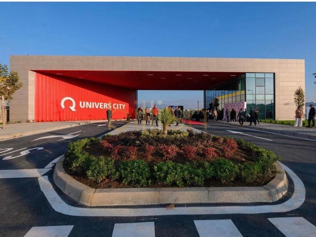 Ari Luxury Apartment - Ferienwohnung Tirana