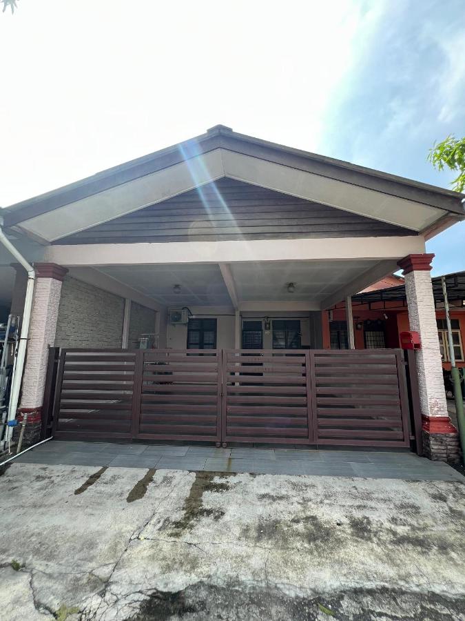 NovaHaus 3 Homestay Gong Badak - B&B Kuala Terengganu